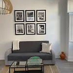 Casa Cubista Tatil Evi Olhão